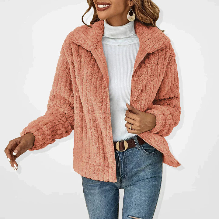 Lizzy - Cardigan Fluffy Premium